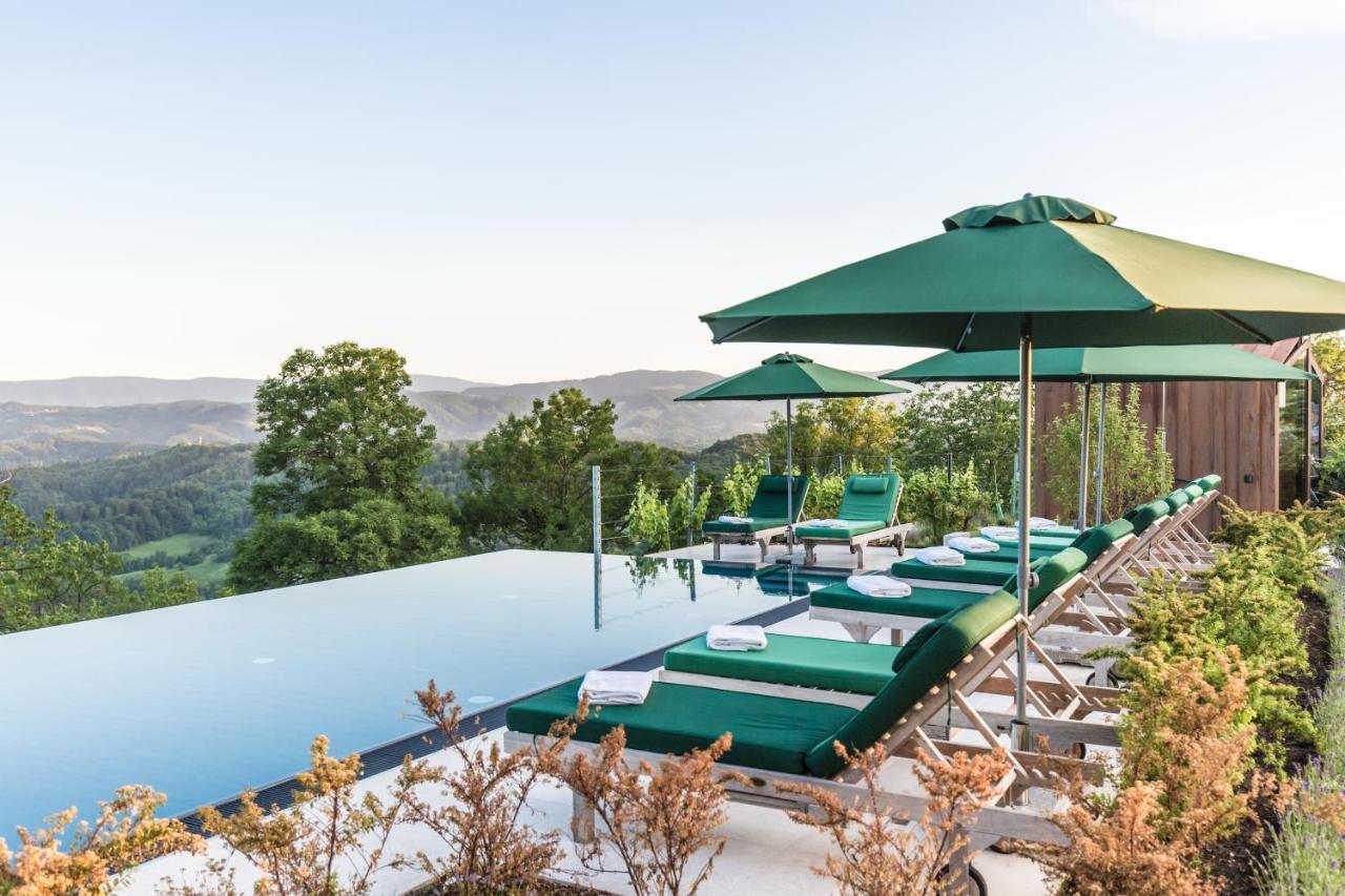 Winzarei, Weingut Tement Villa Berghausen Bagian luar foto