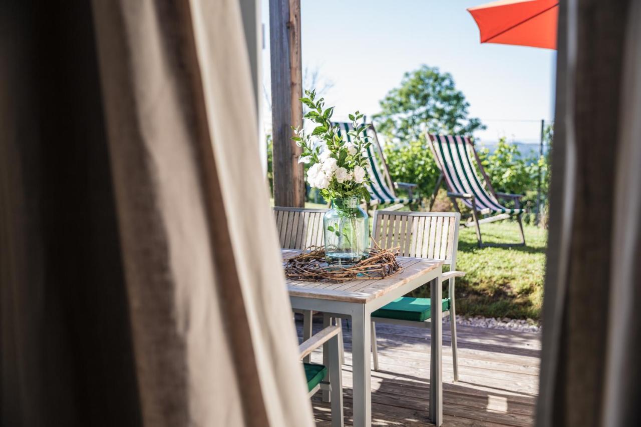 Winzarei, Weingut Tement Villa Berghausen Bagian luar foto