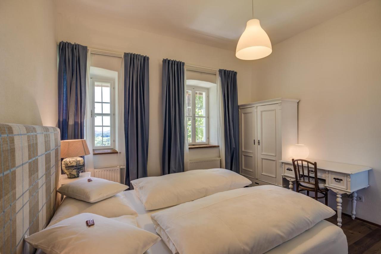 Winzarei, Weingut Tement Villa Berghausen Bagian luar foto